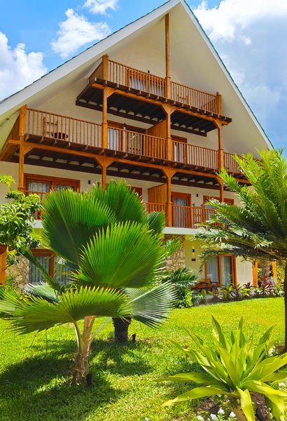 PalumboReef Beach Resort  4