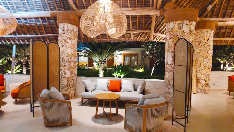 PalumboReef Beach Resort  9