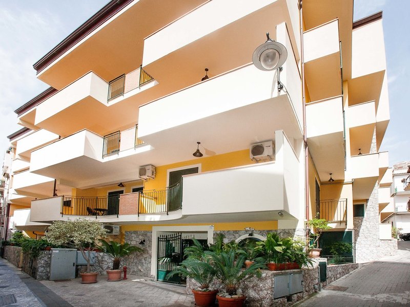 Le Tartarughe Residence 1