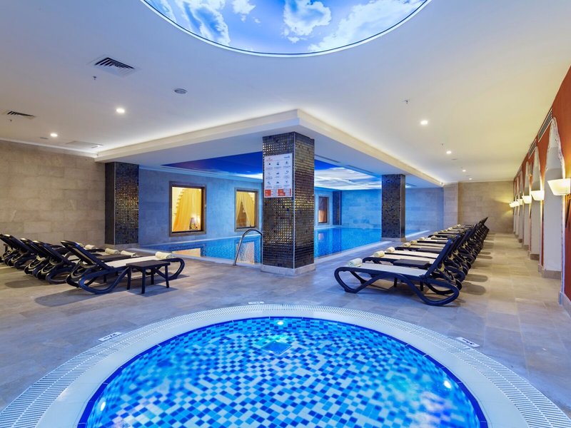 Diamond Excellence Resort & Spa 9