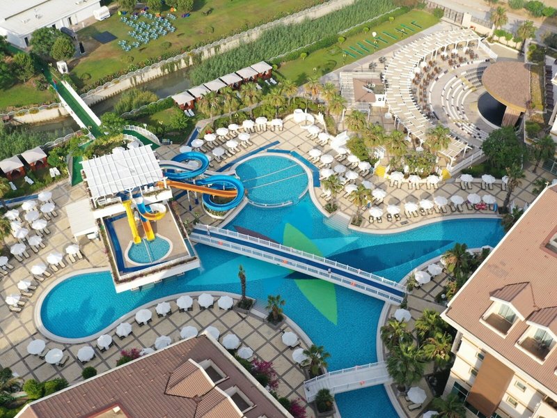 Diamond Excellence Resort & Spa 12
