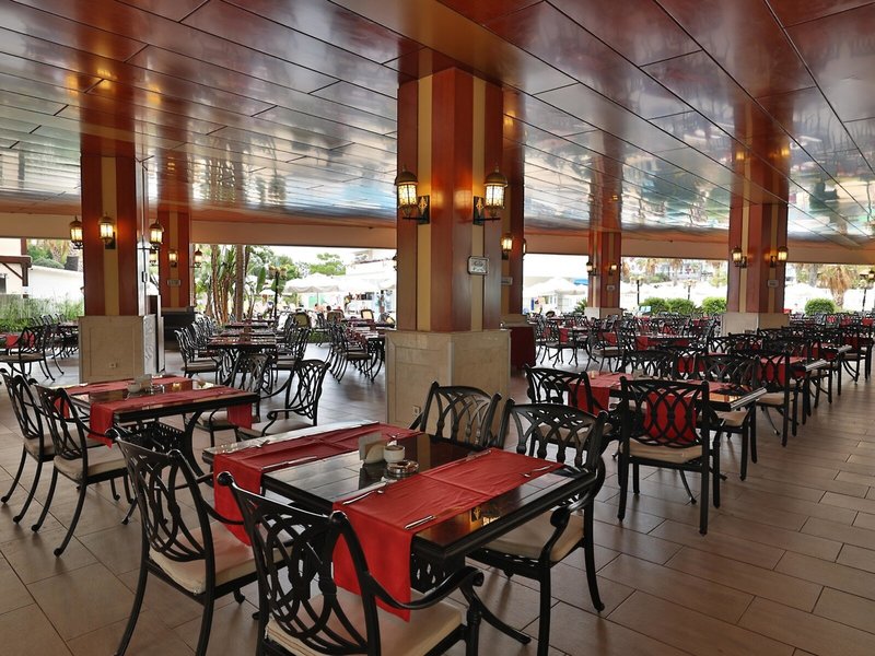 Diamond Excellence Resort & Spa 37