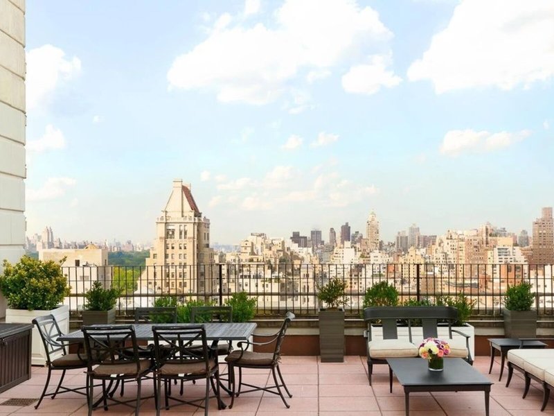 The Pierre, a Taj Hotel 8