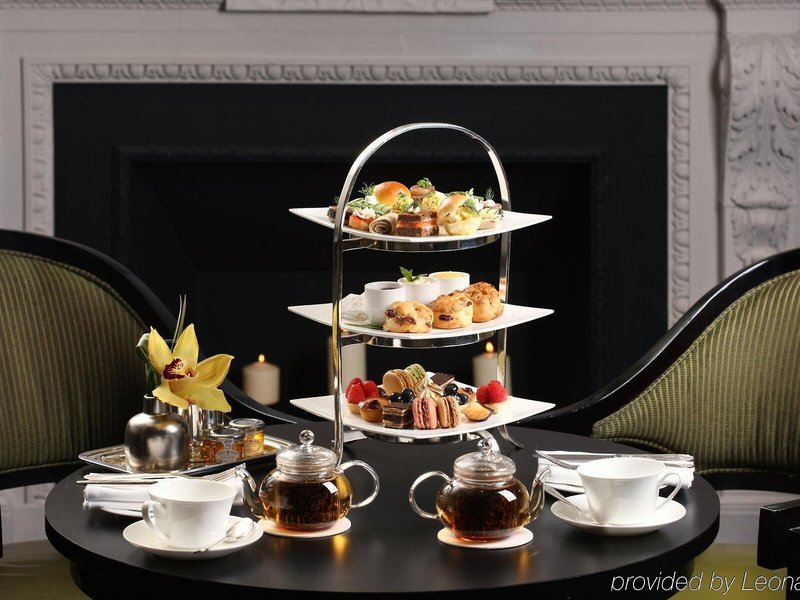 The Pierre, a Taj Hotel 21