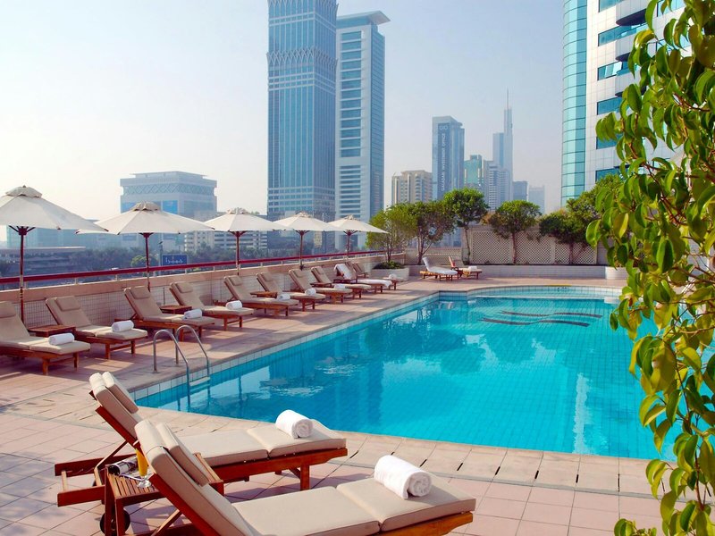 Crowne Plaza Dubai 6