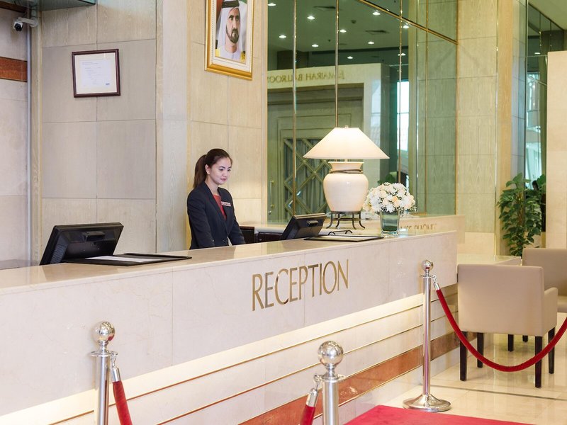Crowne Plaza Dubai 11