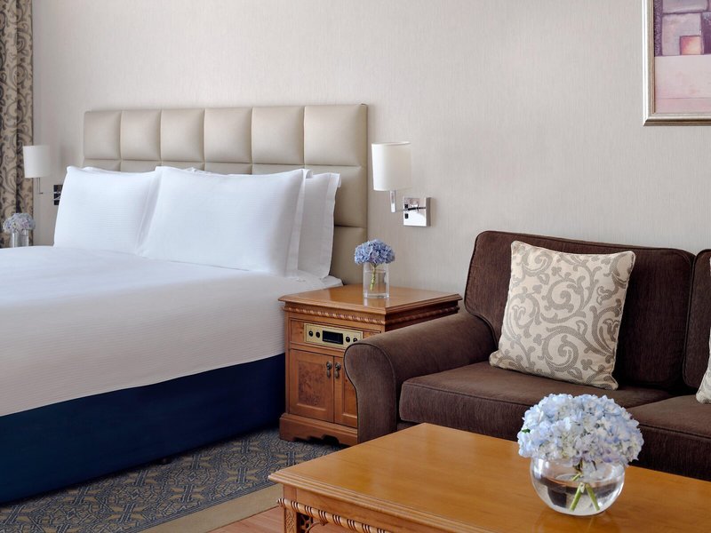 Crowne Plaza Dubai 39