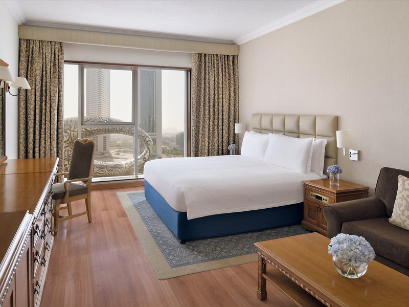 Crowne Plaza Dubai 46