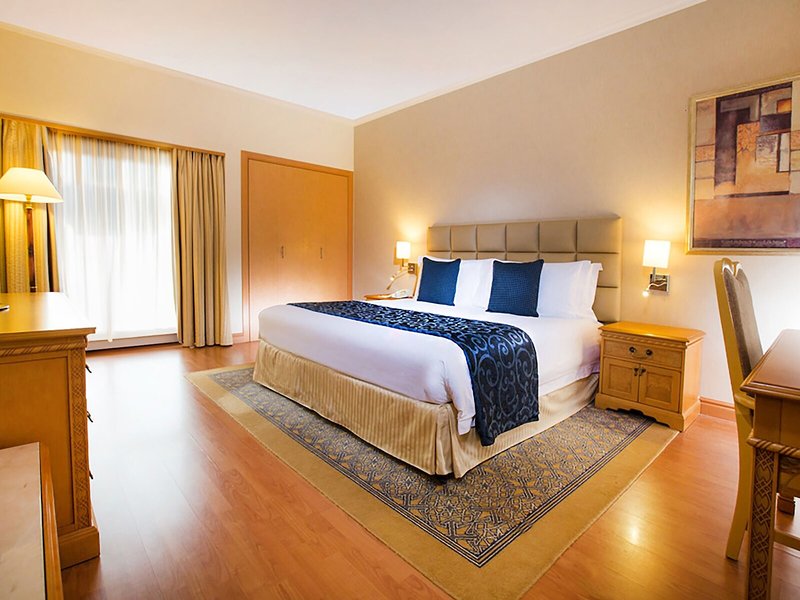 Crowne Plaza Dubai 47