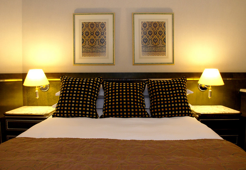 Millennium Plaza Downtown Hotel 9