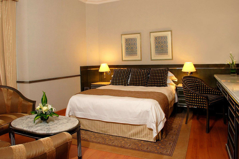 Millennium Plaza Downtown Hotel 11