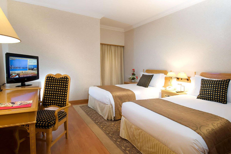 Millennium Plaza Downtown Hotel 12