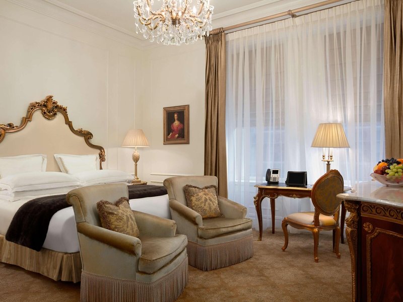 The Plaza New York 40
