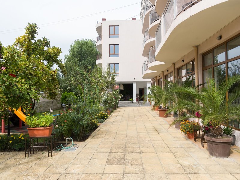 Central Hotel 5