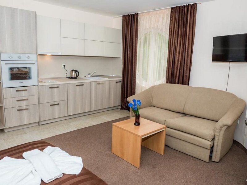 Central Hotel 40