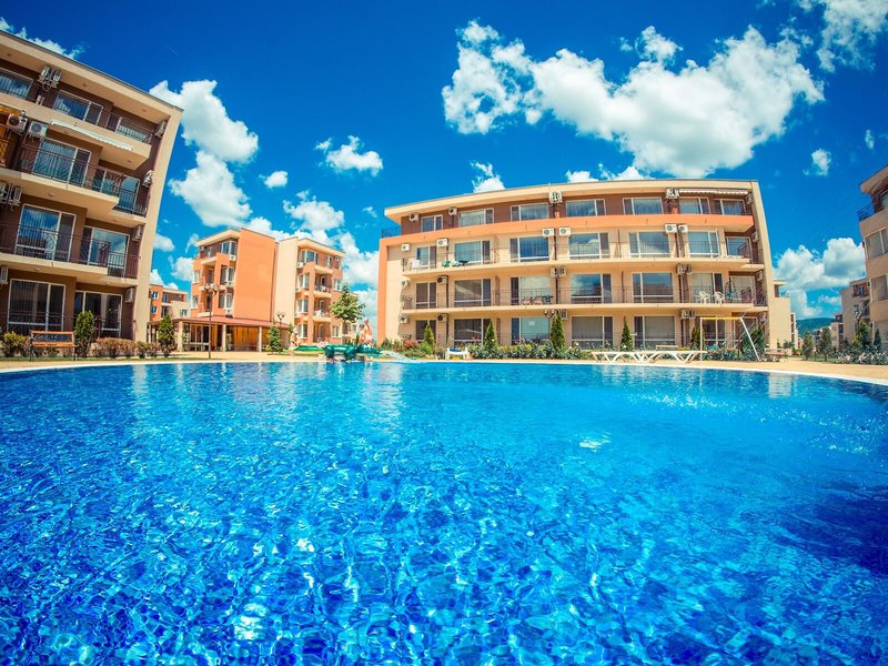 Holiday & Orchid Fort Golf Club 4