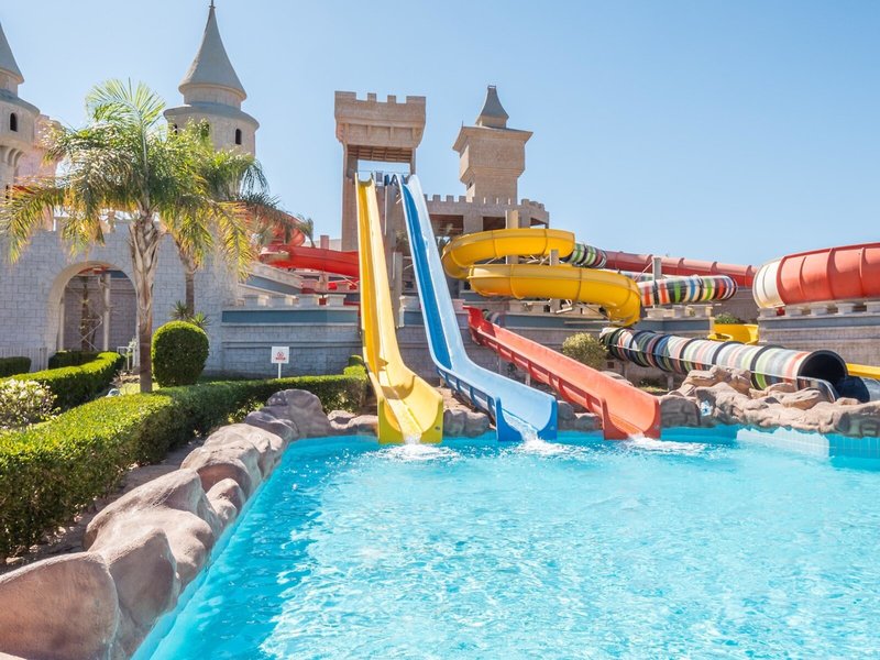 Serenity Fun City Resort 8