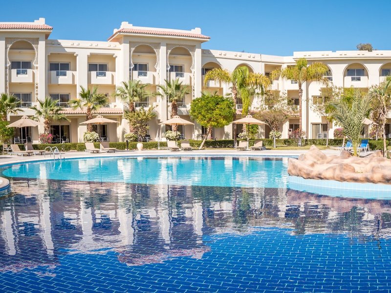 Serenity Fun City Resort 10