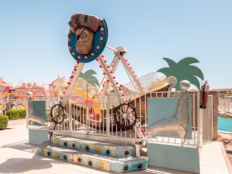 Serenity Fun City Resort 44