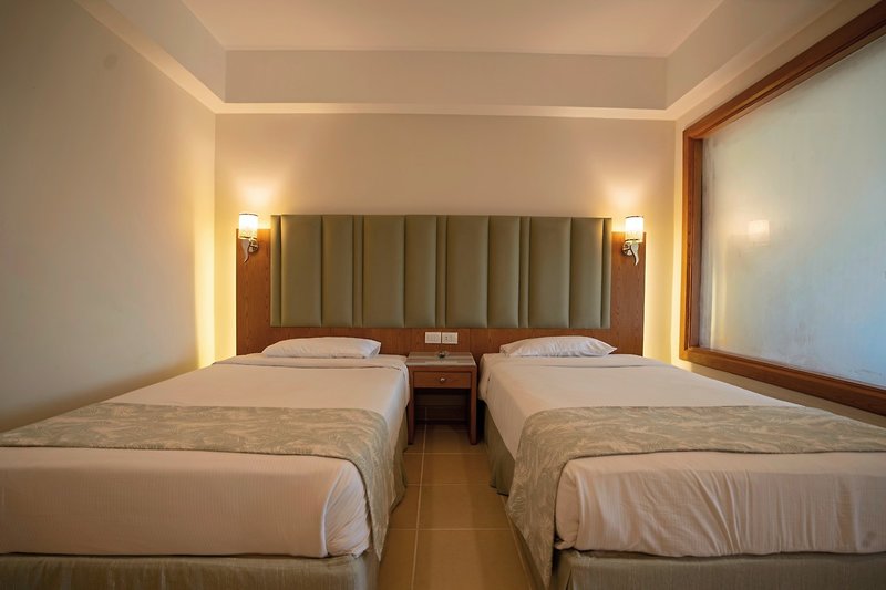 Serenity Fun City Resort 26