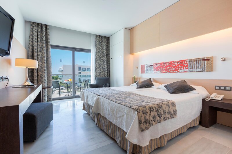 Hipotels Gran Conil Hotel & Spa 9
