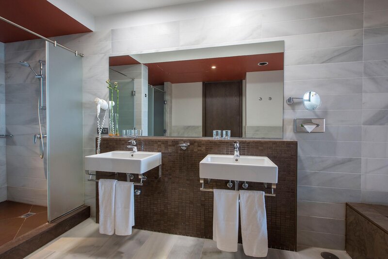 Hipotels Gran Conil Hotel & Spa 14