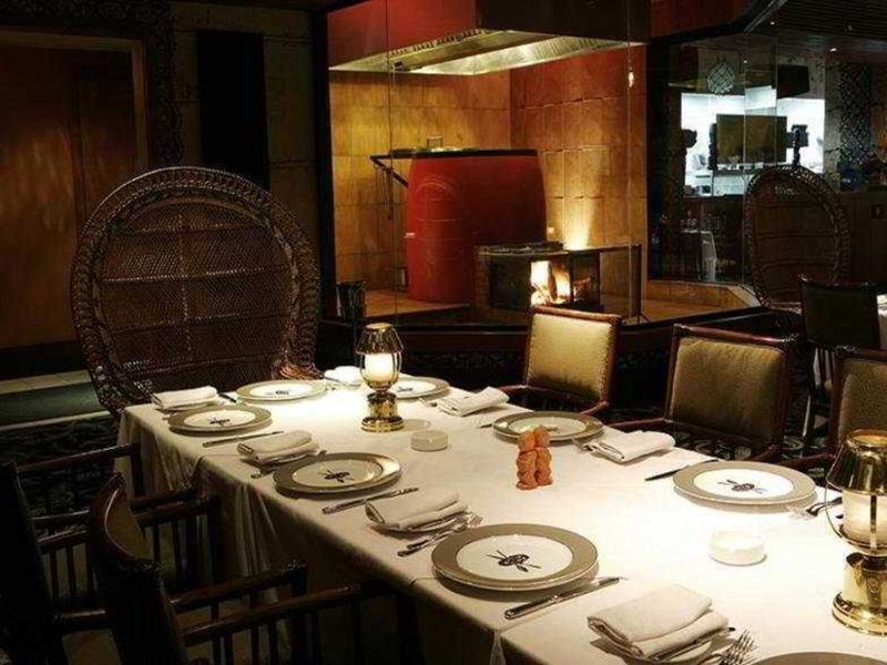 Regency Palace Amman 9