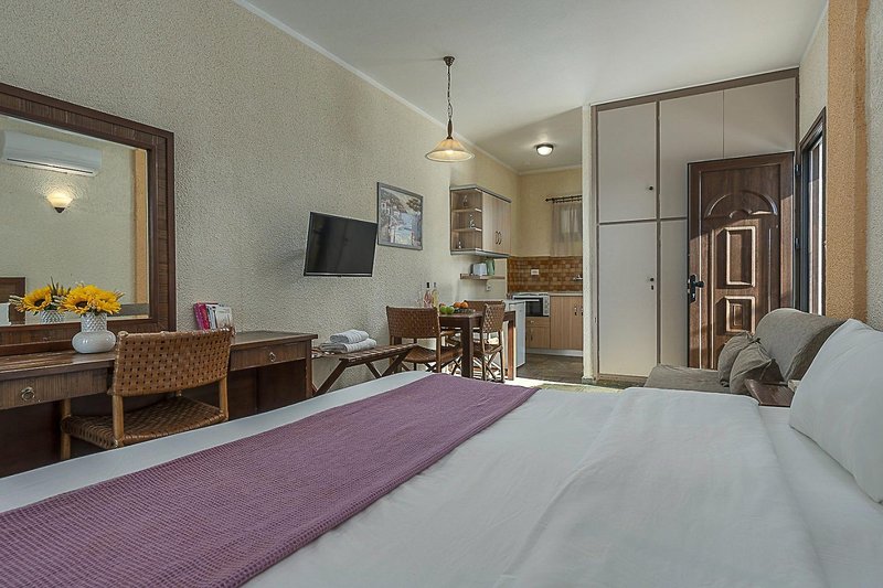 Agnanti Apartments 5