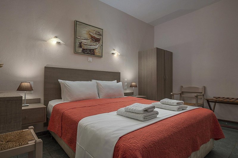 Agnanti Apartments 12