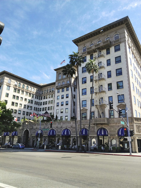 Beverly Wilshire, a Four Seasons Hotel 2