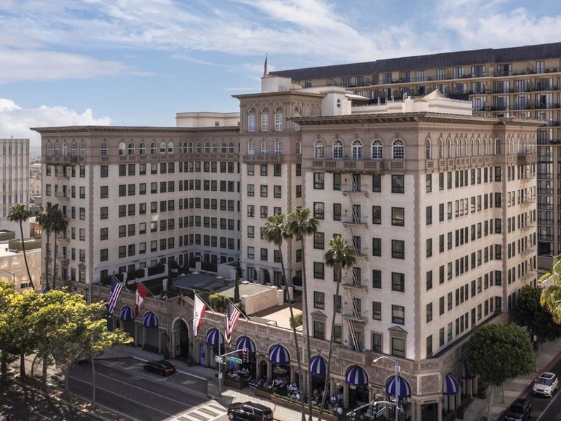 Beverly Wilshire, a Four Seasons Hotel 5