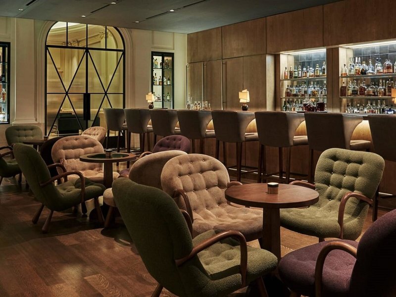 Beverly Wilshire, a Four Seasons Hotel 16