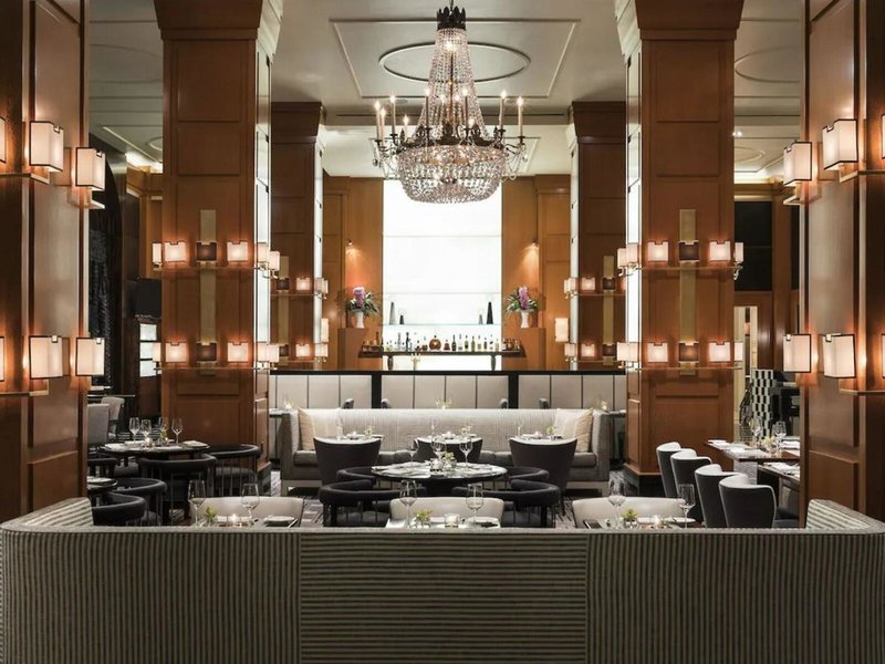 Beverly Wilshire, a Four Seasons Hotel 17