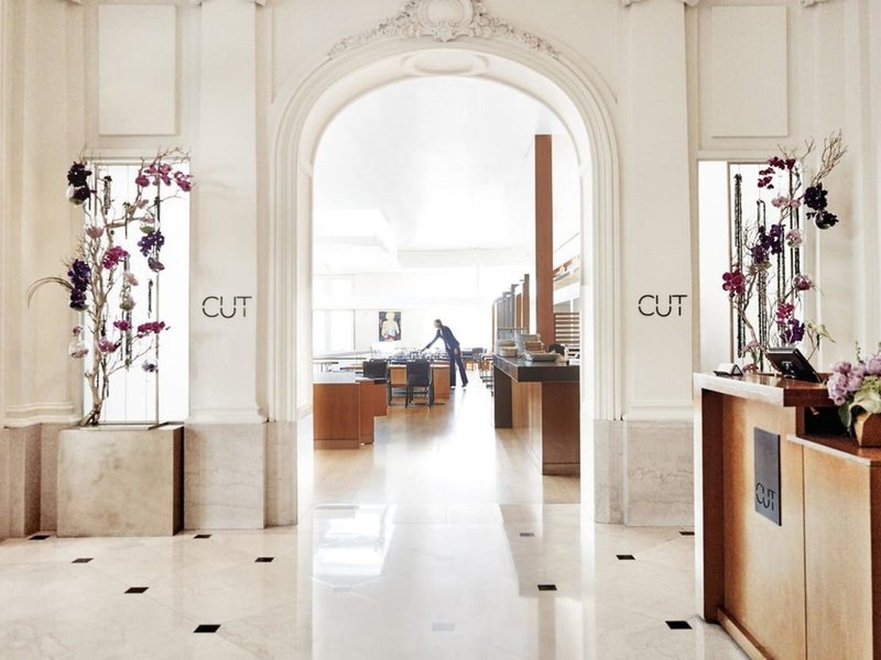 Beverly Wilshire, a Four Seasons Hotel 19