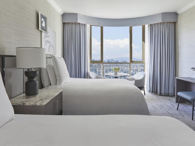 Beverly Wilshire, a Four Seasons Hotel 37