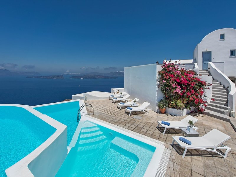 Apanemo Hotel & Suites 2