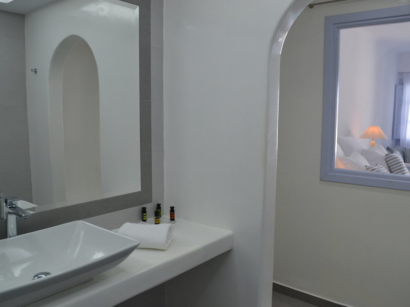 Maison Des Lys Luxury Suites 29