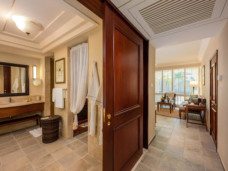 The Residence 30