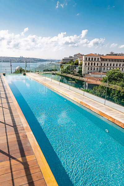The Ritz-Carlton Istanbul 7