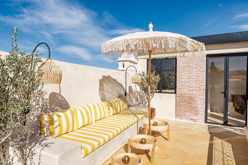 Riad XO 4