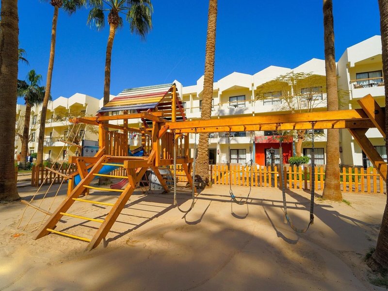 Regina Swiss Inn Resort & Aqua Park 43