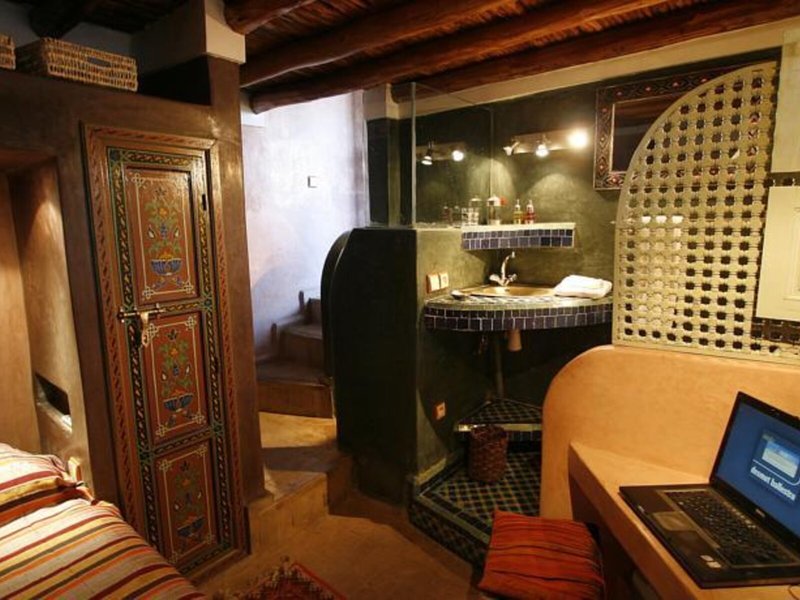 Riad Moullaoud 27