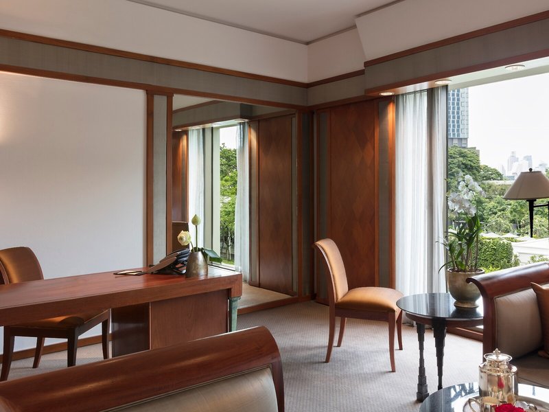 The Sukhothai 34