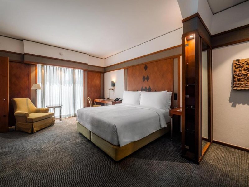 The Sukhothai 46