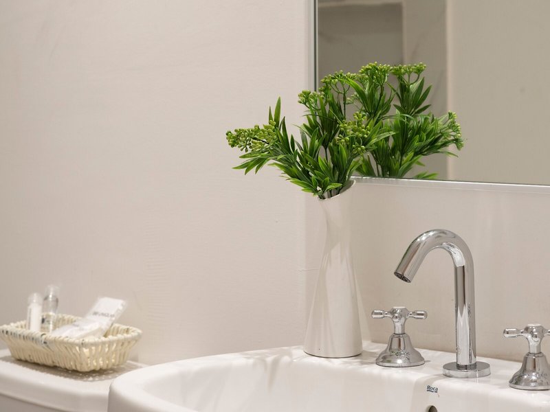 Unique Art Madero 36 - Bathroom Example