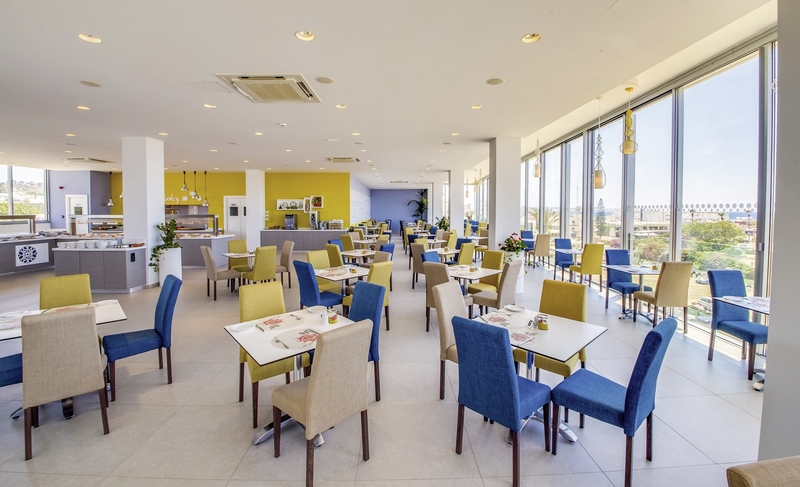 Nicholas Color Hotel 6