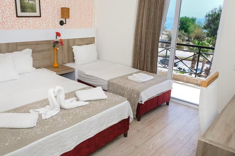 Beldibi Beach Hotel 10