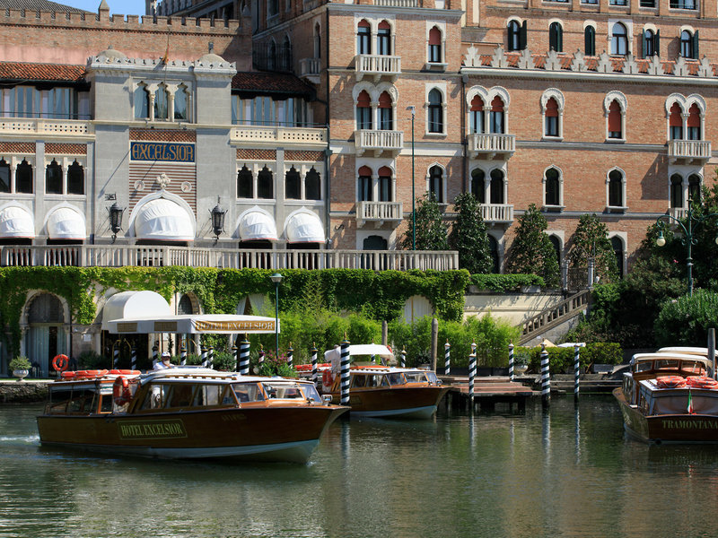 Hotel Excelsior 4