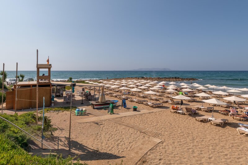 Themis Beach 32