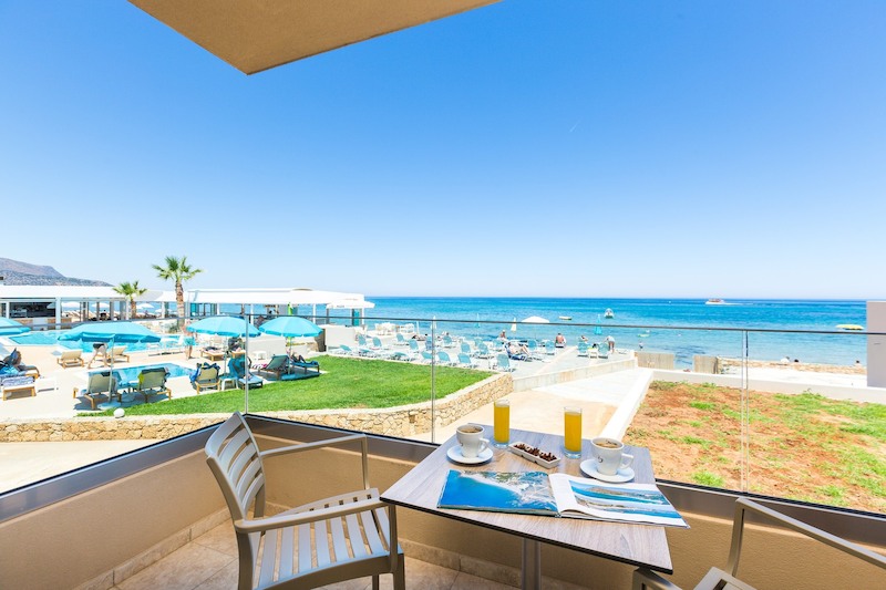 Theo Star Beach 8